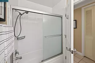 1699 Laguna, Concord, CA 94520 - Photo 23