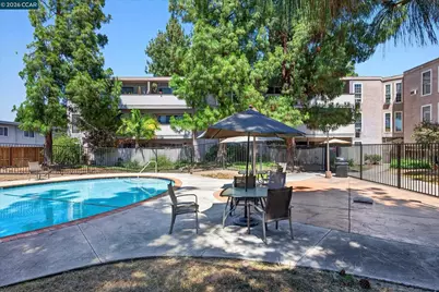 1699 Laguna #214, Concord, CA 94520 - Photo 27