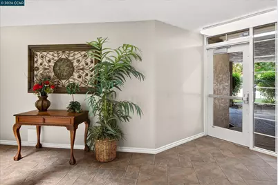 1699 Laguna #214, Concord, CA 94520 - Photo 3