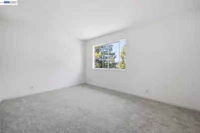 620 River Oak Way #81, Hayward, CA 94544 - Photo 17