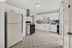 16125 Via Lupine, San Lorenzo, CA 94580 - Photo 13