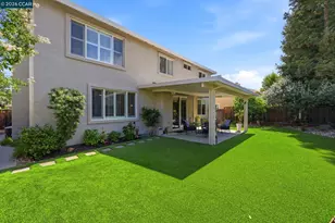 2037 Newton, Brentwood, CA 94513 - Photo 35