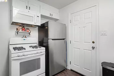 2924 Elizabeth Ln, Antioch, CA 94509 - Photo 9