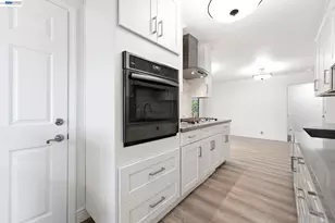 3228 Kerr St, Castro Valley, CA 94546 - Photo 13