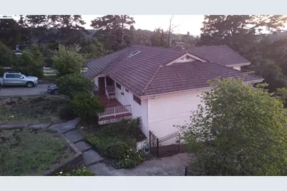 6727 Sunnyslope Ave, Castro Valley, CA 94552 - Photo 43