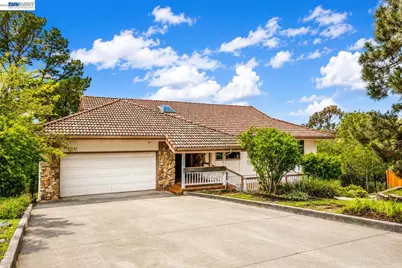 6727 Sunnyslope Ave, Castro Valley, CA 94552 - Photo 3