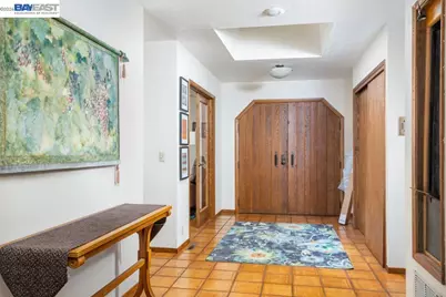 6727 Sunnyslope Ave, Castro Valley, CA 94552 - Photo 9