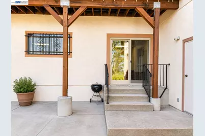 6727 Sunnyslope Ave, Castro Valley, CA 94552 - Photo 31