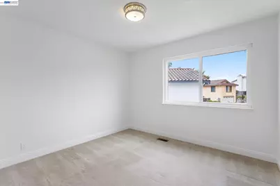 19252 Masterson Pl, Castro Valley, CA 94552 - Photo 41