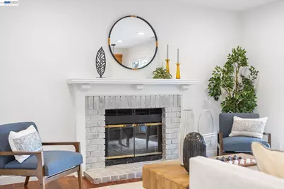 19252 Masterson Pl, Castro Valley, CA 94552 - Photo 25