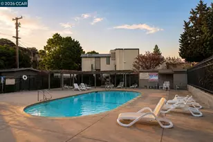 2031 Sierra Rd, Concord, CA 94518 - Photo 15