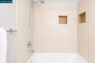 2031 Sierra Rd, Concord, CA 94518 - Photo 9