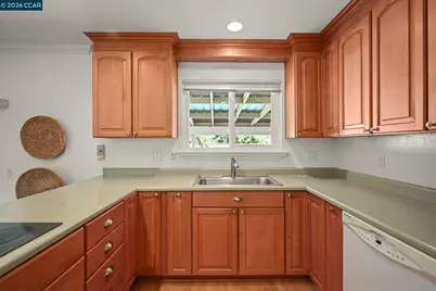 823 Savannah Cir, Walnut Creek, CA 94598 - Photo 11