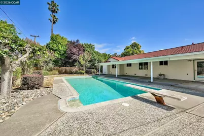 823 Savannah Cir, Walnut Creek, CA 94598 - Photo 27