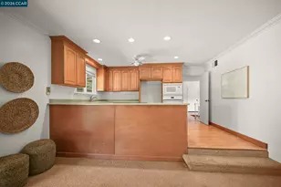 823 Savannah Cir, Walnut Creek, CA 94598 - Photo 9
