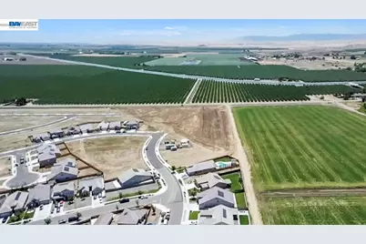 1893 Summit Dr, Los Banos, CA 93635 - Photo 19
