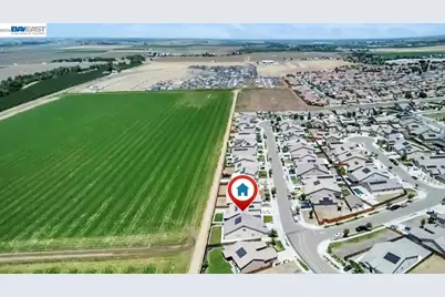 1893 Summit Dr, Los Banos, CA 93635 - Photo 5