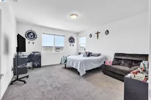 1893 Summit Dr, Los Banos, CA 93635 - Photo 21