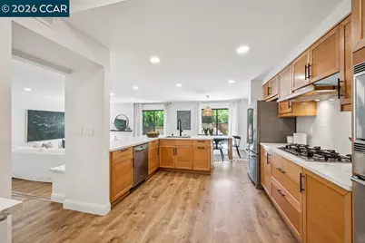 574 Monarch Ridge Dr, Walnut Creek, CA 94597 - Photo 17