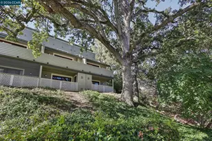 600 Suntree Ln, Pleasant Hill, CA 94523 - Photo 7