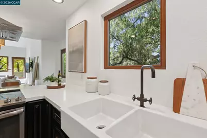 600 Suntree Lane #608, Pleasant Hill, CA 94523 - Photo 13