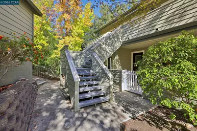 600 Suntree Lane #608, Pleasant Hill, CA 94523 - Photo 5