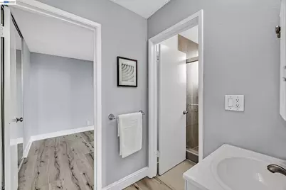 2 Panoramic Way #306, Berkeley, CA 94704 - Photo 15