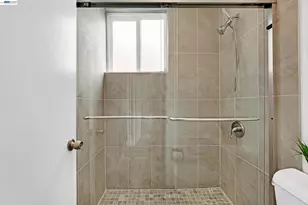 2 Panoramic Way, Berkeley, CA 94704 - Photo 19