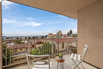 2 Panoramic Way #306, Berkeley, CA 94704 - Photo 3