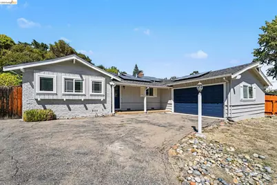 649 Moraga Way, Orinda, CA 94563 - Photo 5