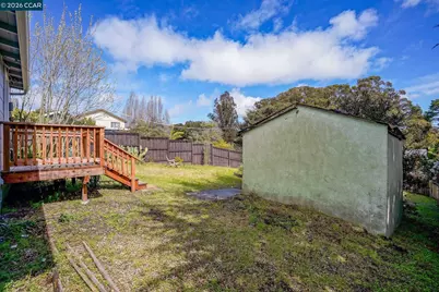 742 La Paloma Rd, El Sobrante, CA 94803 - Photo 21