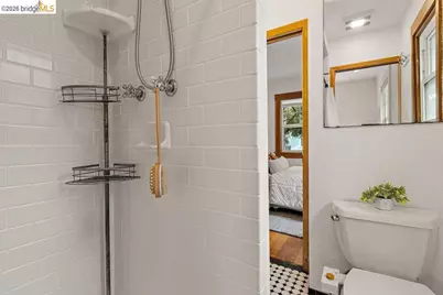 943 56th St, Oakland, CA 94608 - Photo 23