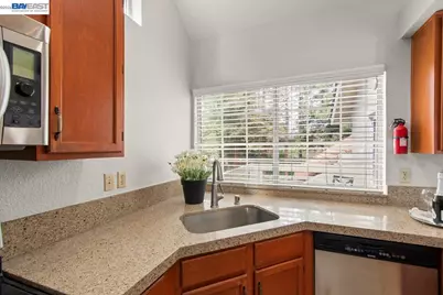 7350 Cronin Cir, Dublin, CA 94568 - Photo 7