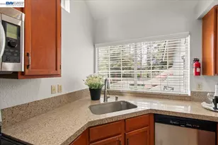 7350 Cronin Cir, Dublin, CA 94568 - Photo 7