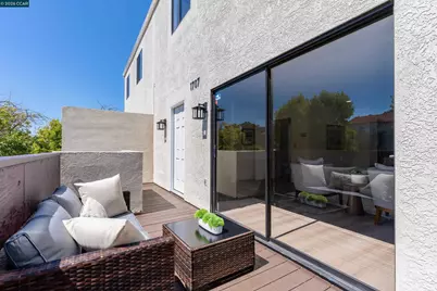 1707 Dalessi Dr, Pinole, CA 94564 - Photo 11