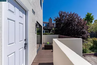 1707 Dalessi Dr, Pinole, CA 94564 - Photo 9