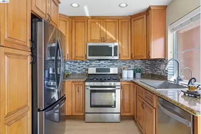 34271 Tan Bark Dr #151, Fremont, CA 94555 - Photo 11