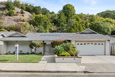 8170 Surrey Ln, Oakland, CA 94605 - Photo 1