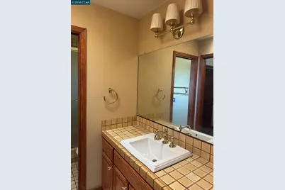 140 Travalini Ct, El Sobrante, CA 94803 - Photo 29
