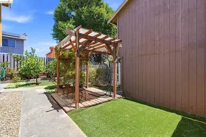 224 Sandy Cove Ln, Bay Point, CA 94565 - Photo 41