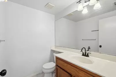 224 Sandy Cove Ln, Bay Point, CA 94565 - Photo 27