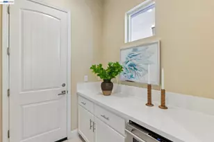 4203 Oak Knoll Dr, Dublin, CA 94568 - Photo 13