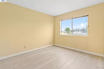 104 Bridgeview Ct, Crockett, CA 94525 - Photo 37