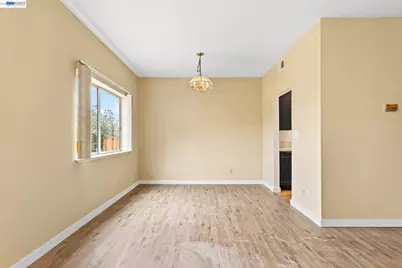 104 Bridgeview Ct, Crockett, CA 94525 - Photo 13
