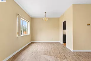 104 Bridgeview Ct, Crockett, CA 94525 - Photo 13