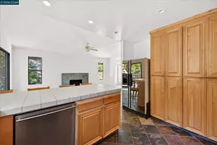 53 Sleepy Hollow Ln, Orinda, CA 94563 - Photo 13