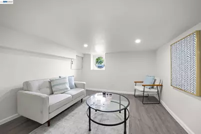 340 Munich St, San Francisco, CA 94112 - Photo 21