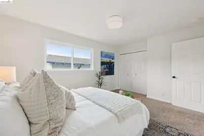2207 Damuth St #1, Oakland, CA 94602 - Photo 25