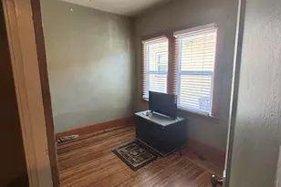 915 39th St, Oakland, CA 94608 - Photo 25