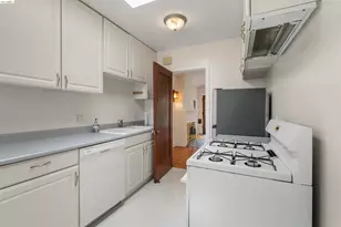 2444 Virginia, Berkeley, CA 94709 - Photo 25